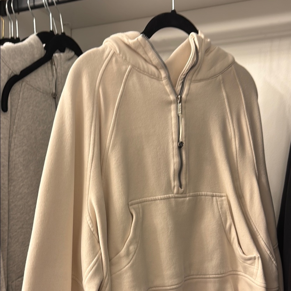 NEW cream color lululemon scuba